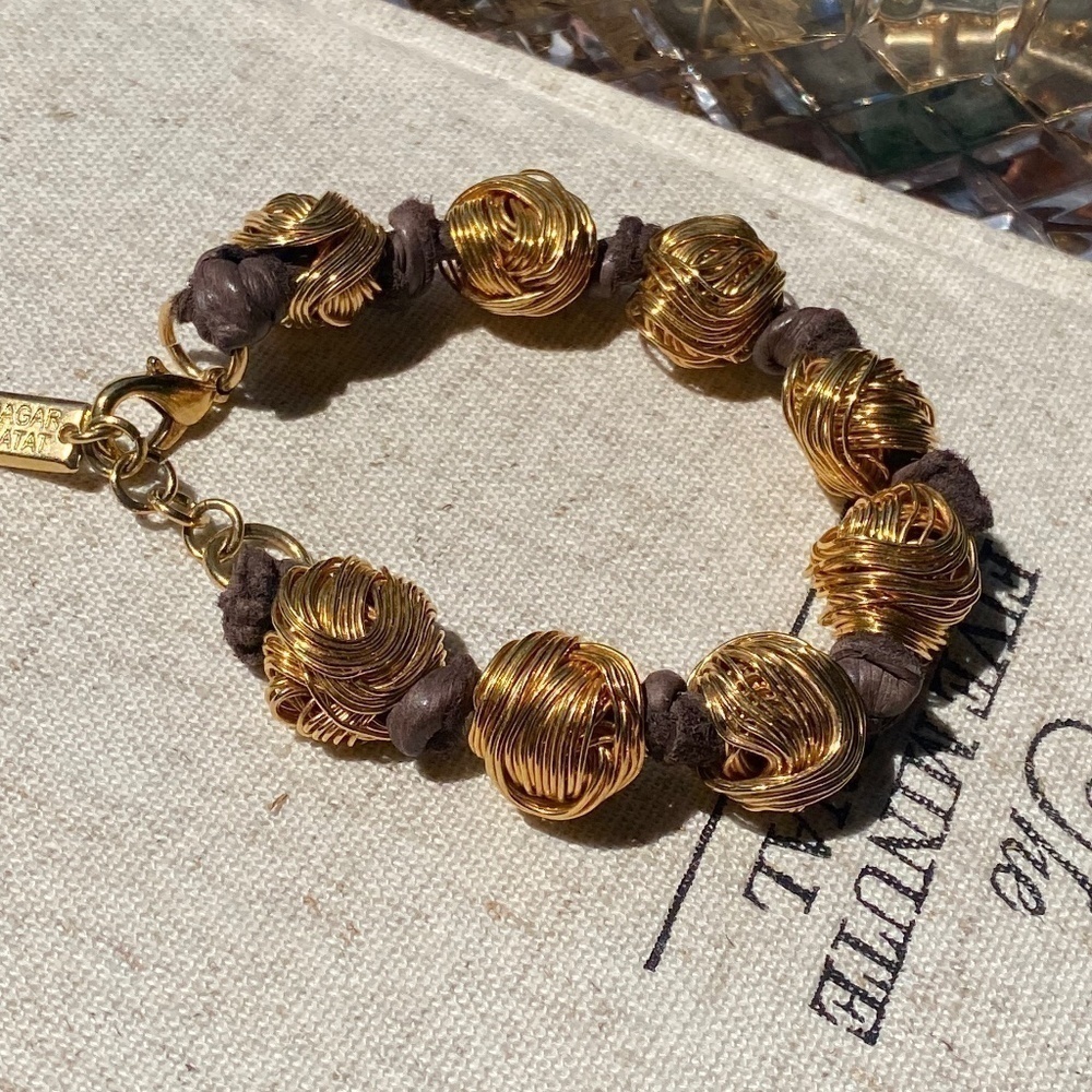 AUTHENTIC stunning HAGAR SATAT gold tone wire balls and brown leather bracelet